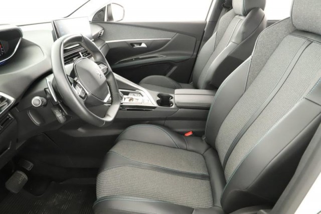 Peugeot 5008  1.5 BlueHDi 