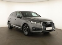 Audi Q7  3.0 TDI S-Line