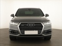 Audi Q7  3.0 TDI S-Line