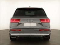Audi Q7  3.0 TDI S-Line
