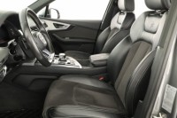 Audi Q7  3.0 TDI S-Line