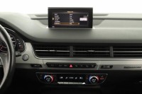 Audi Q7  3.0 TDI S-Line