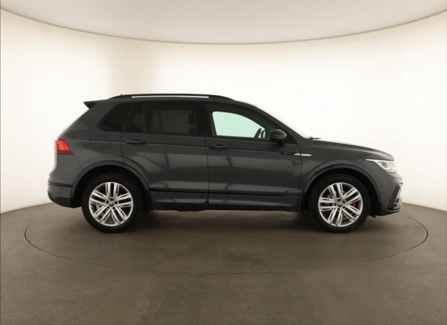 Volkswagen Tiguan  2.0 TDI R-Line