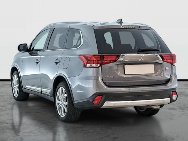 Mitsubishi Outlander  2.0 