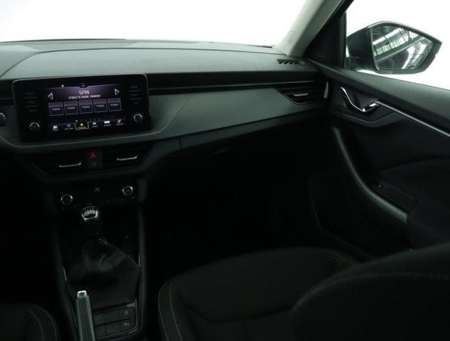Škoda Kamiq  1.0 TSI Ambition
