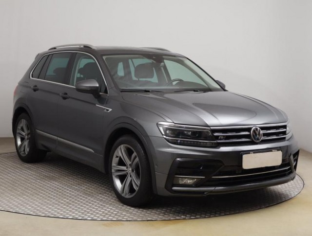 Volkswagen Tiguan  1.5 TSI R-Line