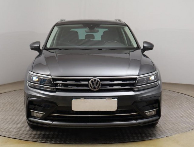 Volkswagen Tiguan  1.5 TSI R-Line