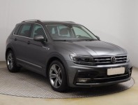 Volkswagen Tiguan  1.5 TSI R-Line