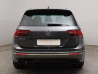 Volkswagen Tiguan  1.5 TSI R-Line