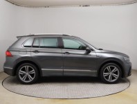 Volkswagen Tiguan  1.5 TSI R-Line