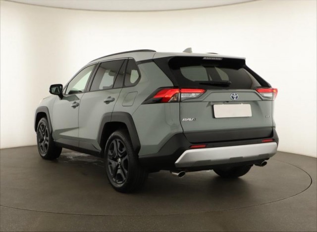 Toyota RAV 4  2.5 Hybrid Adventure