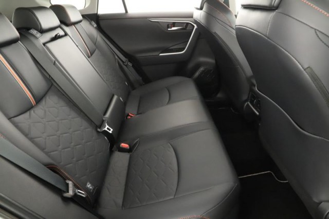 Toyota RAV 4  2.5 Hybrid Adventure