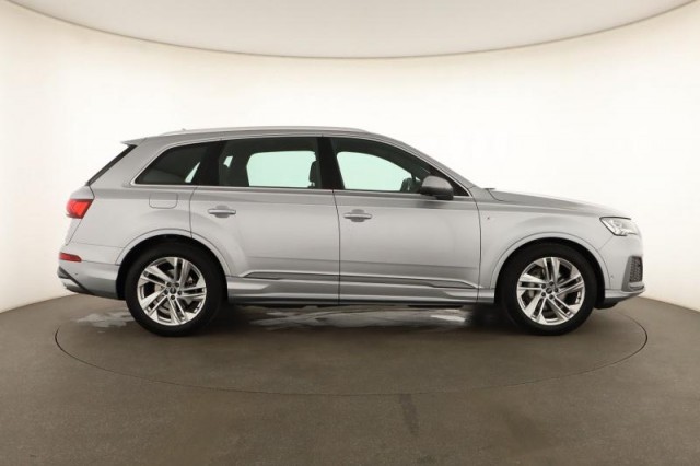Audi Q7  45 TDI S-Line