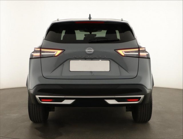 Nissan Qashqai  1.3 DIG-T MHEV N-Connecta
