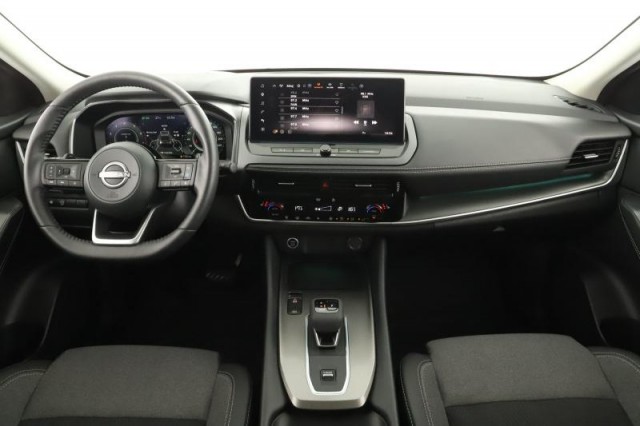 Nissan Qashqai  1.3 DIG-T MHEV N-Connecta