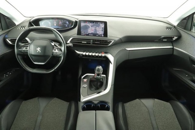Peugeot 5008  1.6 BlueHDi 