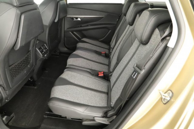 Peugeot 5008  1.6 BlueHDi 