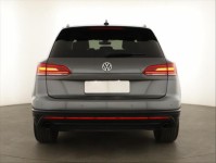 Volkswagen Touareg  3.0 TDI 