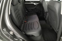 Volkswagen Touareg  3.0 TDI 