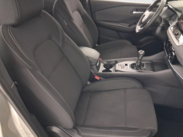 Nissan Qashqai  1.3 DIG-T MHEV Acenta