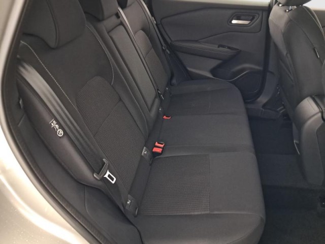 Nissan Qashqai  1.3 DIG-T MHEV Acenta