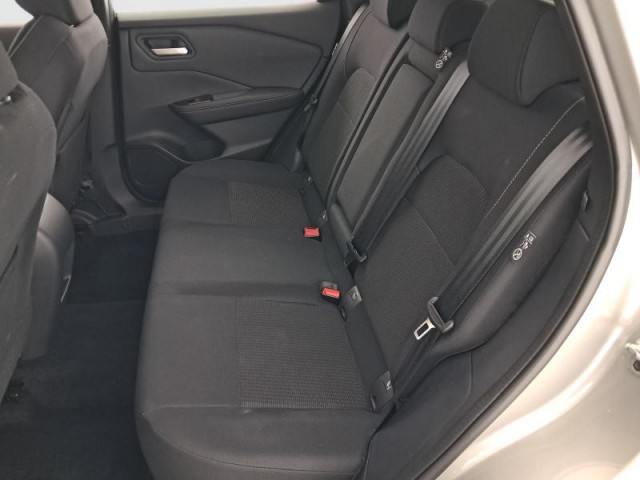 Nissan Qashqai  1.3 DIG-T MHEV Acenta