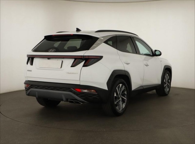 Hyundai Tucson  1.6 T-GDI 48V MHEV Smart