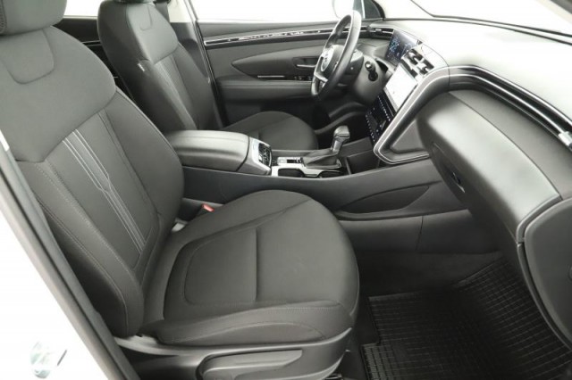 Hyundai Tucson  1.6 T-GDI 48V MHEV Smart