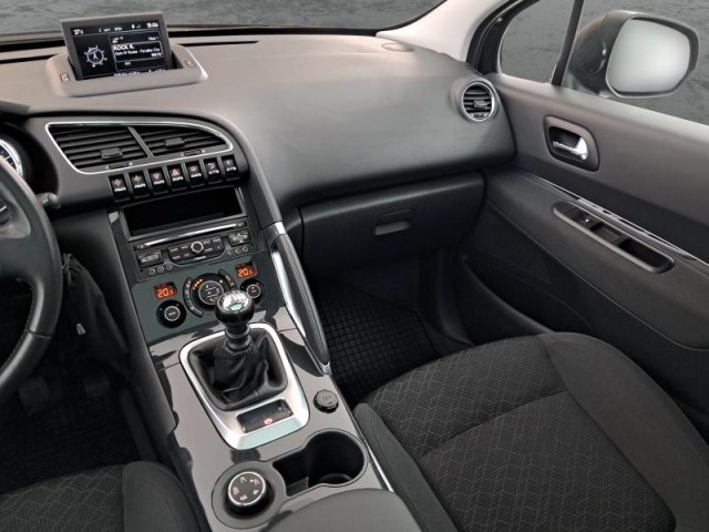 Peugeot 3008  1.6 HDi 