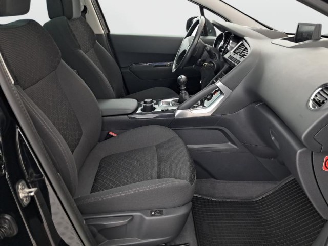 Peugeot 3008  1.6 HDi 