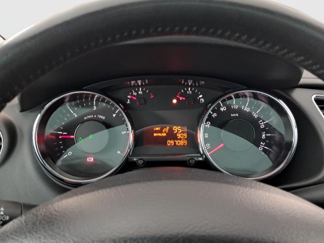 Peugeot 3008  1.6 HDi 