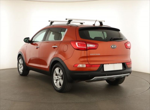 Kia Sportage  2.0 CVVT 