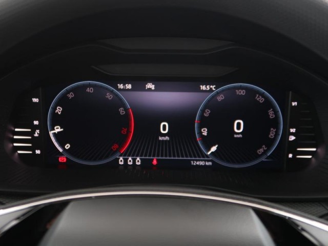 Škoda Kamiq  1.0 TSI Ambition