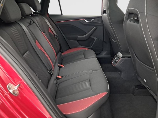 Škoda Kamiq  1.5 TSI 
