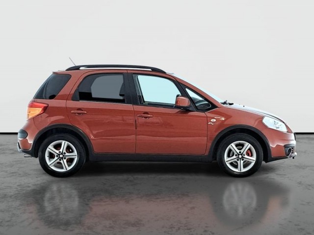 Suzuki SX4  1.6 VVT GLS
