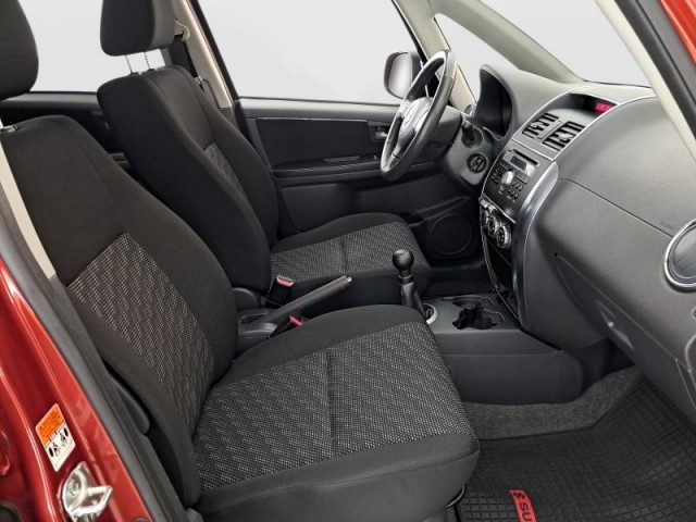 Suzuki SX4  1.6 VVT GLS