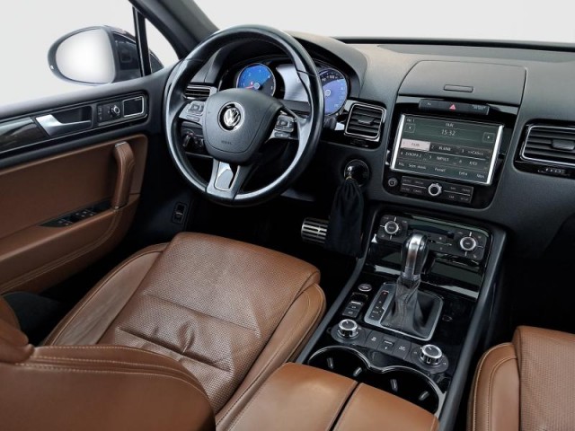 Volkswagen Touareg  4.2 V8 TDi 