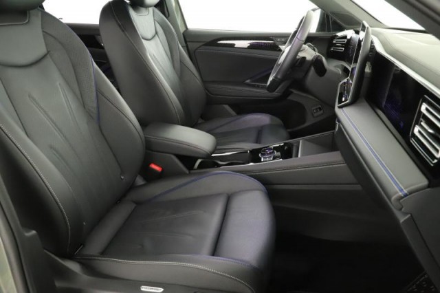 Volkswagen Tiguan  2.0 TDI R-Line