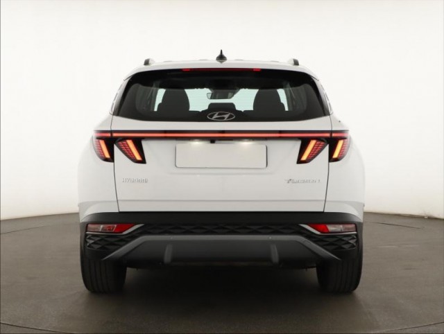 Hyundai Tucson  1.6 T-GDI 48V MHEV Smart