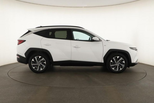 Hyundai Tucson  1.6 T-GDI 48V MHEV Smart