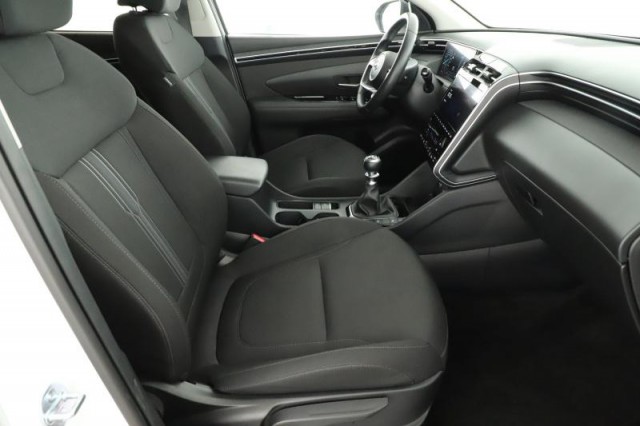 Hyundai Tucson  1.6 T-GDI 48V MHEV Smart
