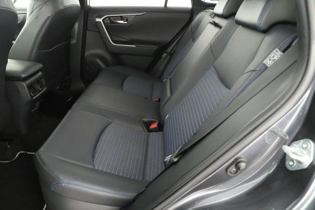 Toyota RAV 4  2.5 Hybrid 