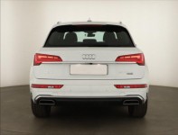 Audi Q5  50 TFSI e S line