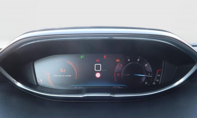 Peugeot 5008  1.5 BlueHDi 