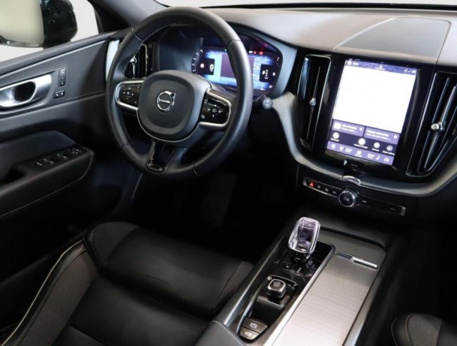 Volvo XC60  B4 AWD 