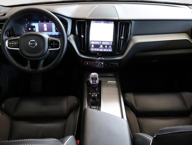 Volvo XC60  B4 AWD 
