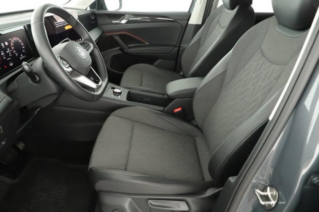 Volkswagen Tiguan  1.5 eTSI Limited
