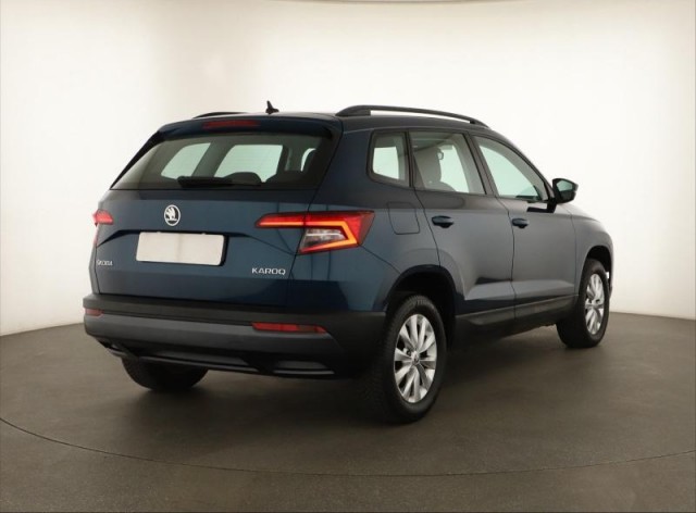Škoda Karoq  1.0 TSI Ambition