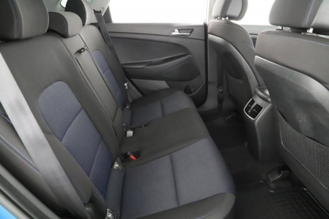 Hyundai Tucson  1.7 CRDi Trikolor