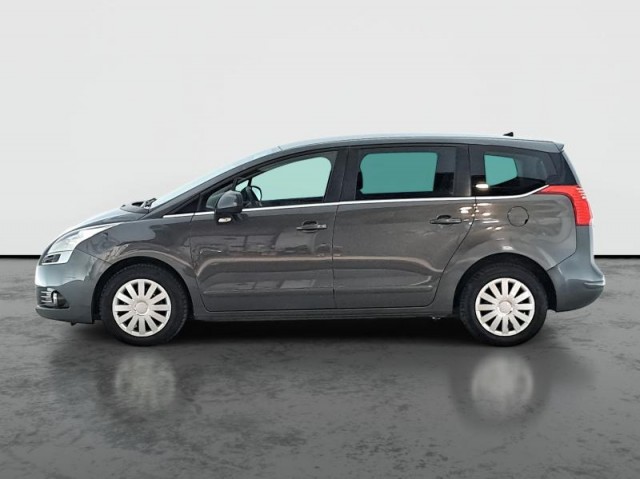 Peugeot 5008  1.6 HDi 
